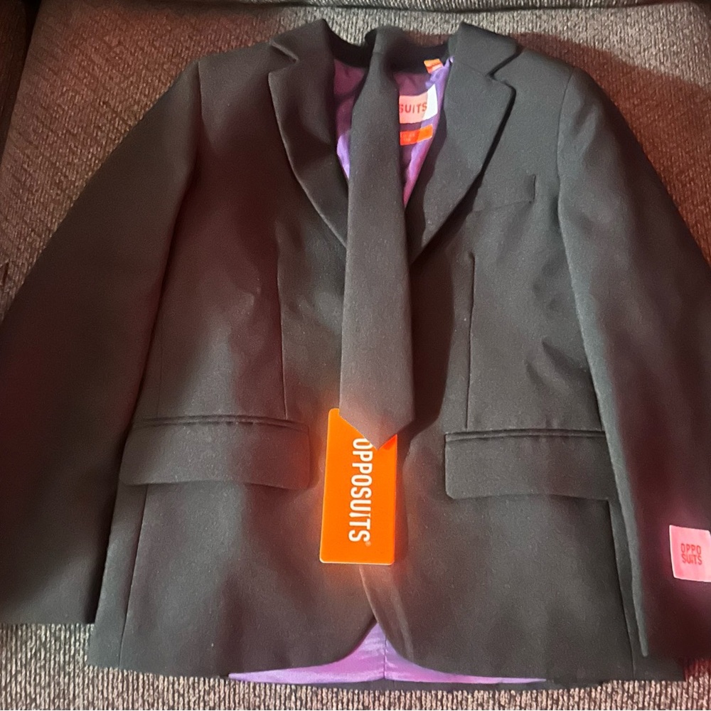 Boys 6 Opposuits Black Suit Jacket with Tie!